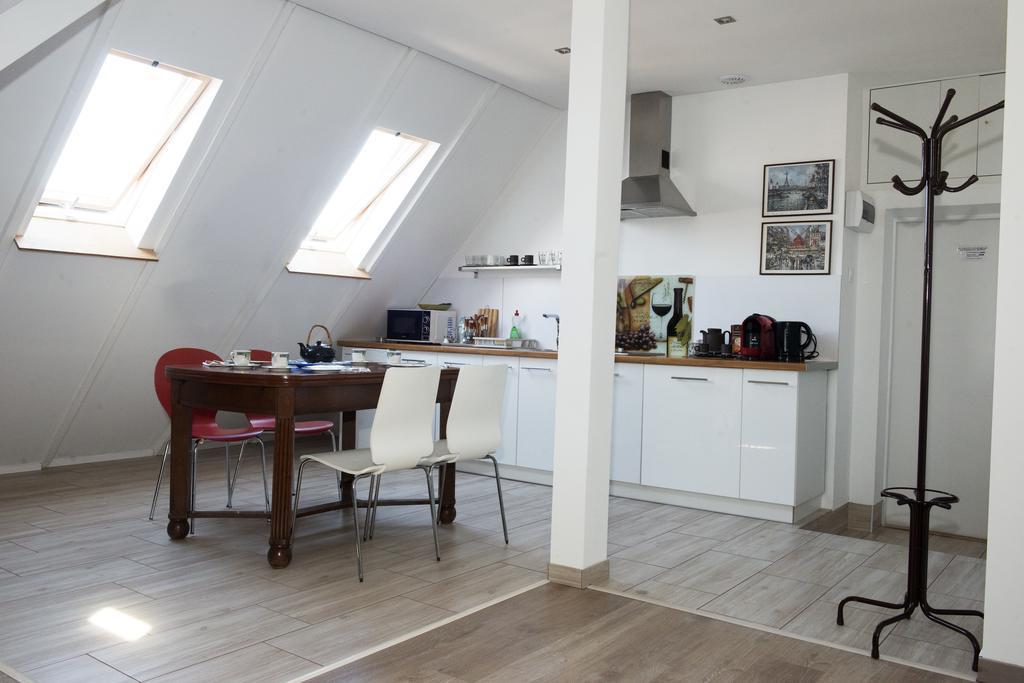 Apartament Loft Deluxe كوزتسالين المظهر الخارجي الصورة